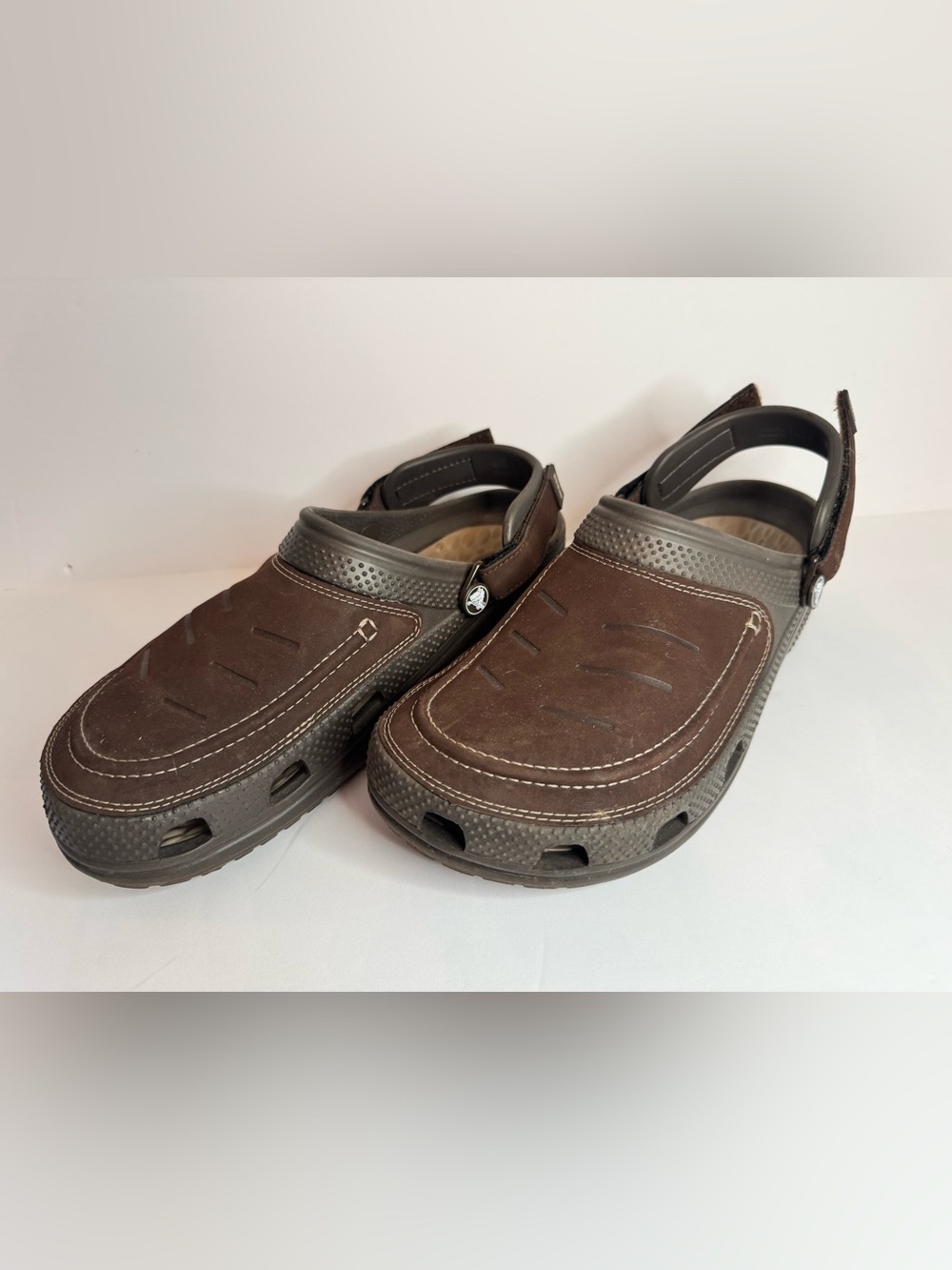 Crocs Yukon Vista LiteRide Brown Clogs Men’s 9 Outdoor Comfort